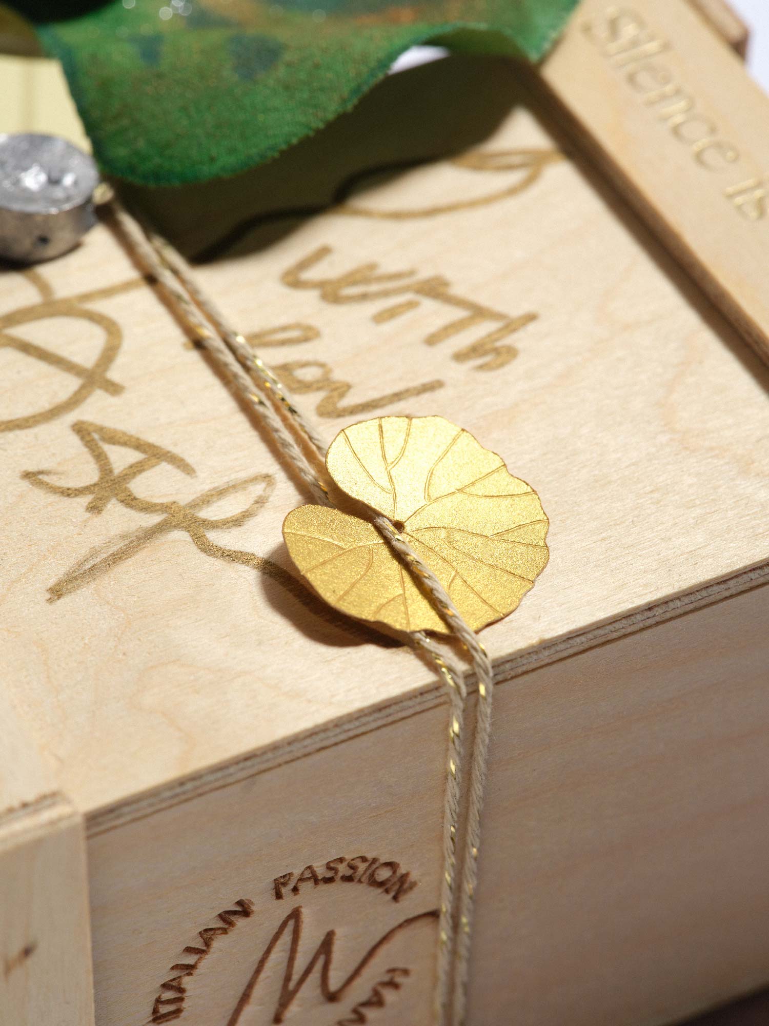 Mendittorosa Mauna Talismans Classic Extrait de Parfum Sandelholz